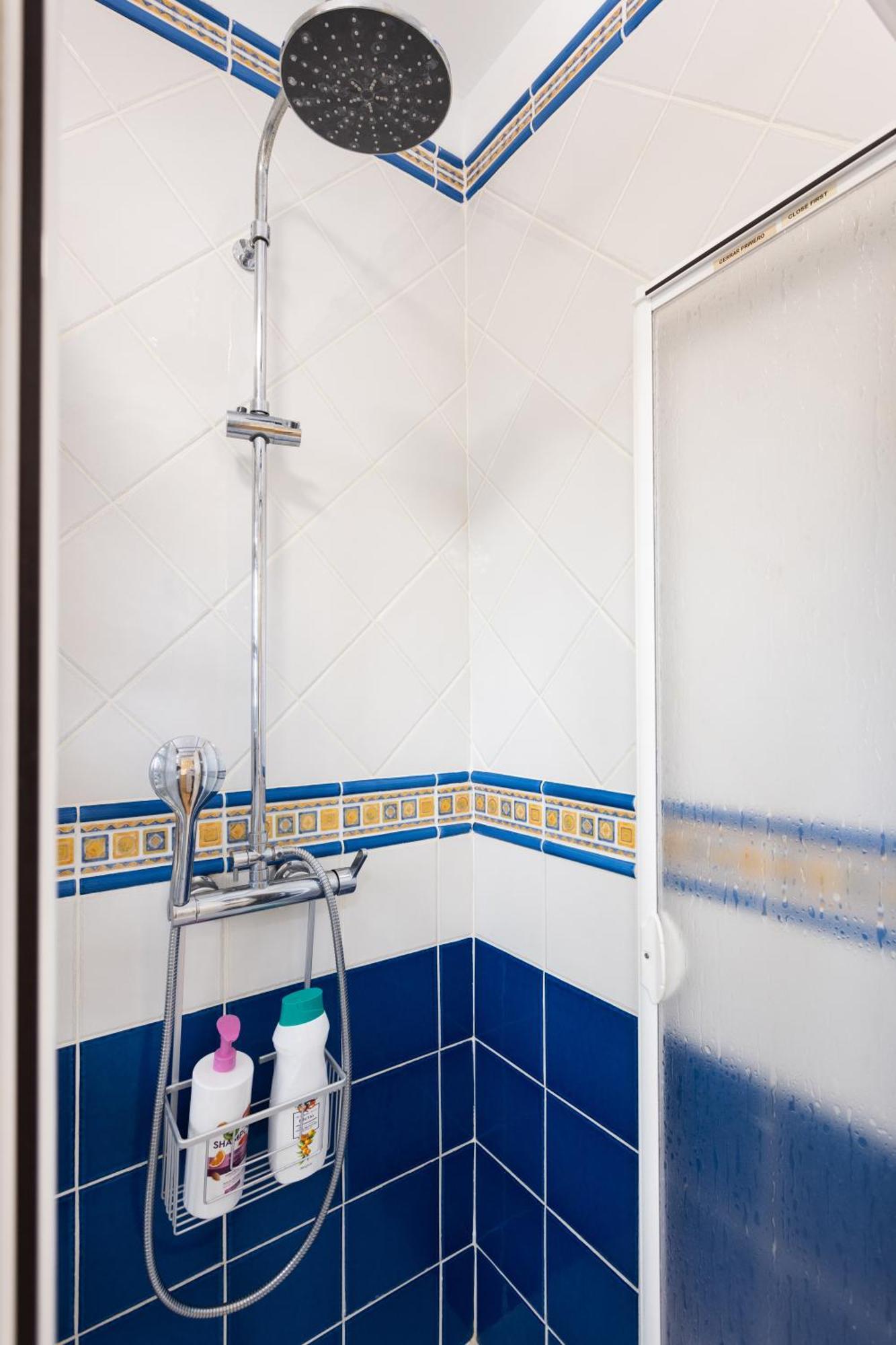 Cozy Seafront Studio With Balcony & Ocean Views San Marcos  エクステリア 写真