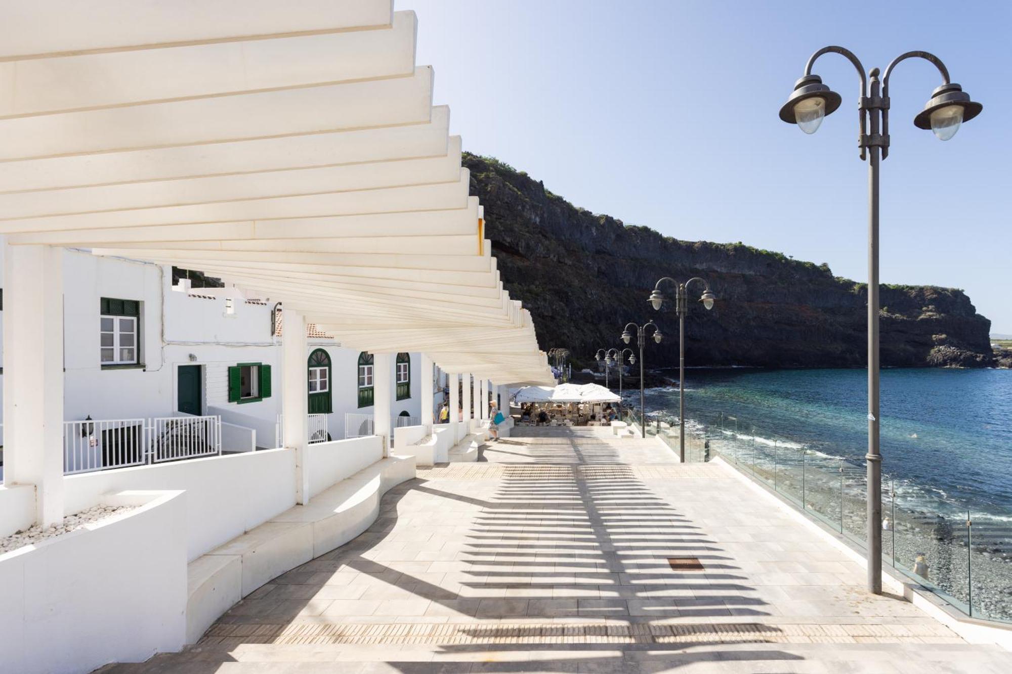 Cozy Seafront Studio With Balcony & Ocean Views San Marcos  エクステリア 写真